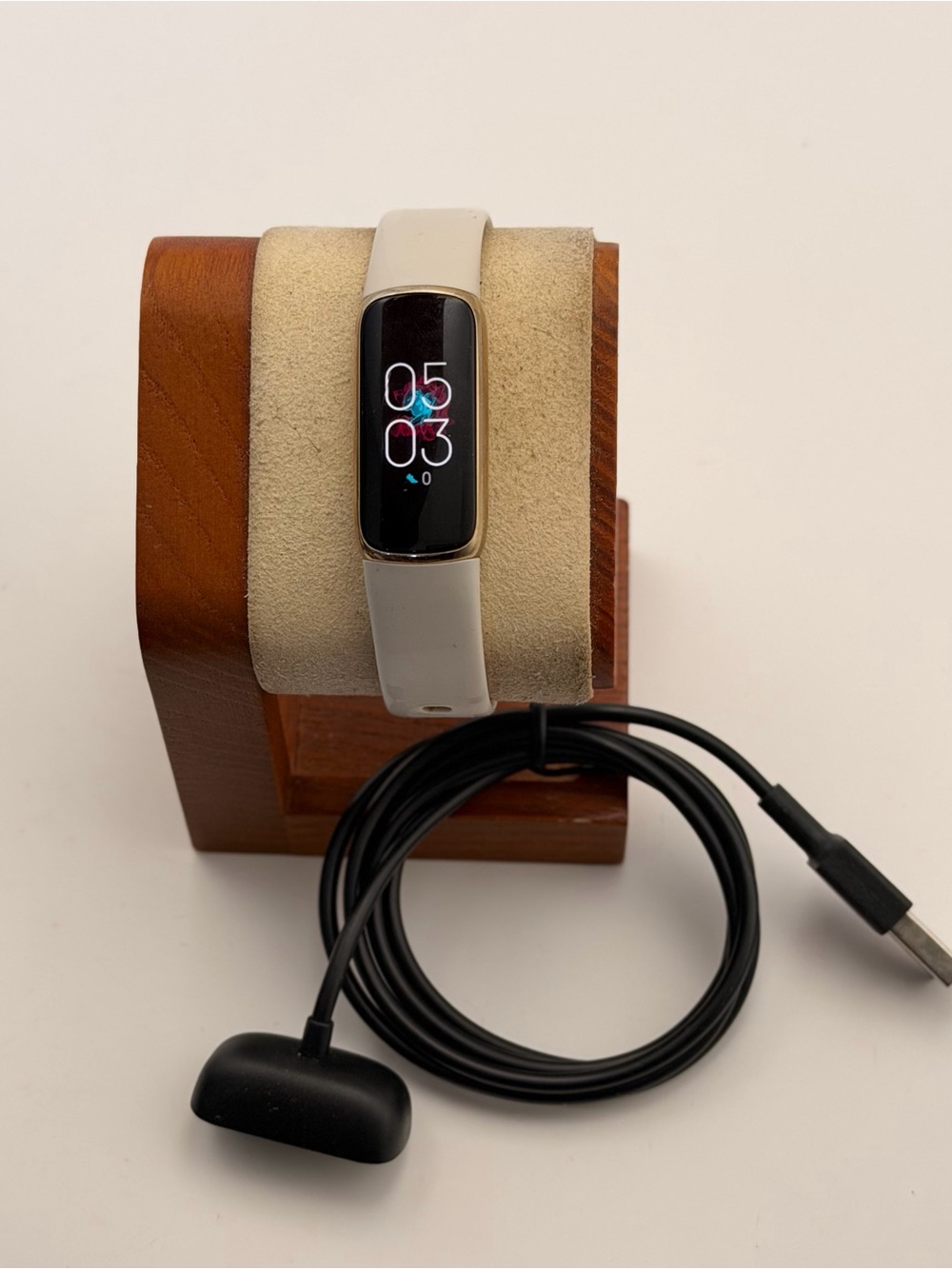 Fitbit Luxe